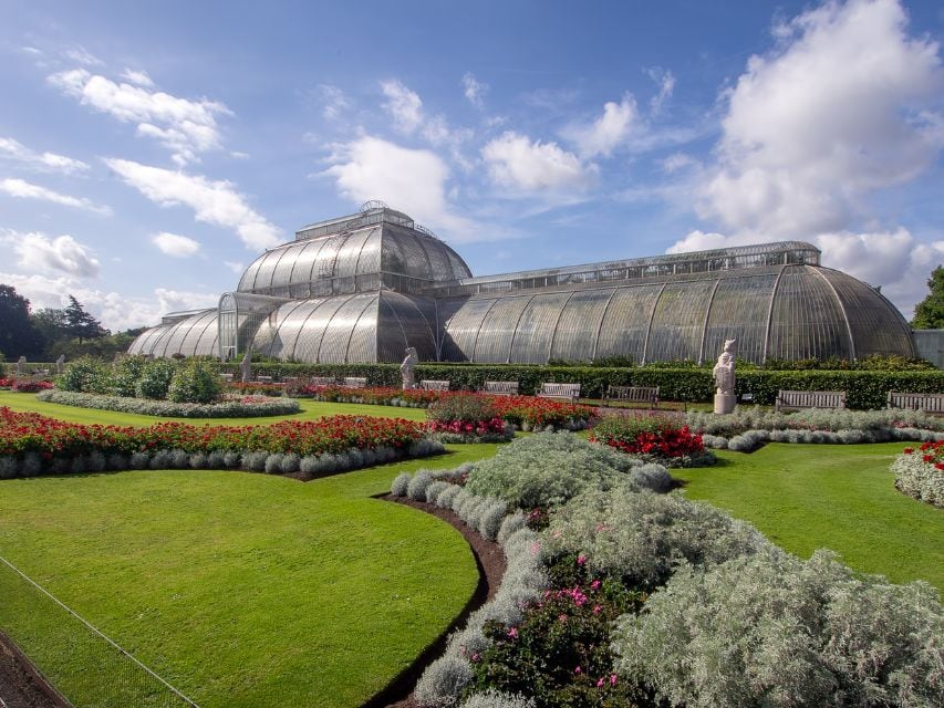 The gorgeous Royal Botanical Gardens of Kew in Richmond.